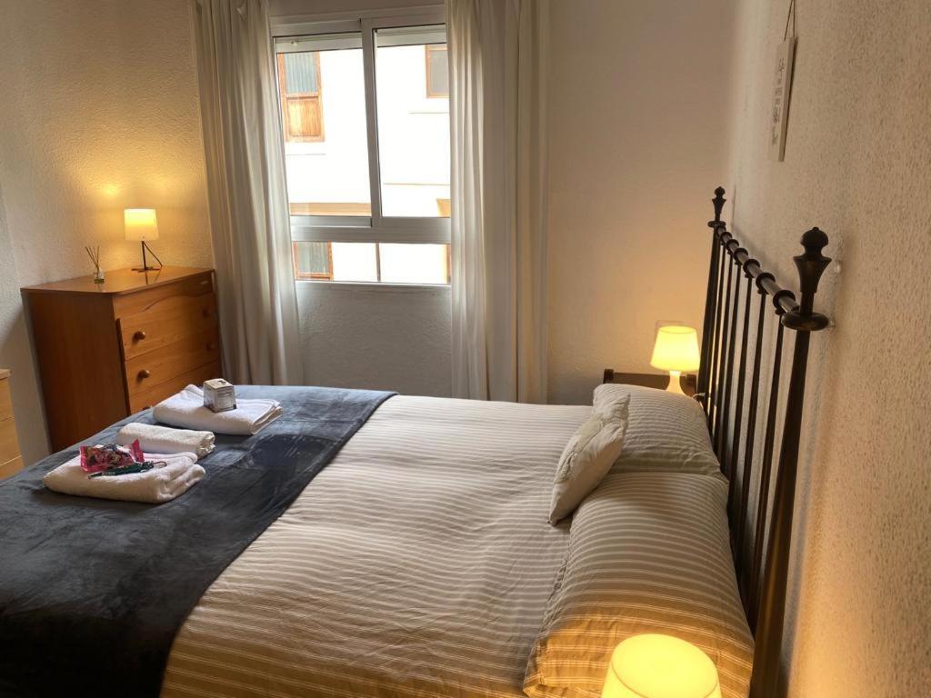 Apartamento 4 Personas En El Centro De Valencia, Plaza El Pilar * Valence